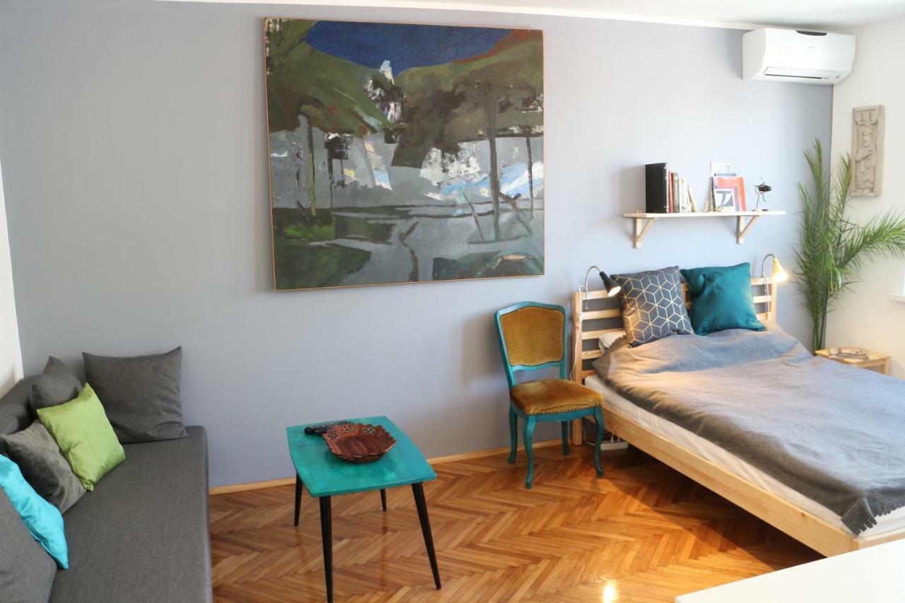 Atelier 22 Apartamento Belgrado Exterior foto
