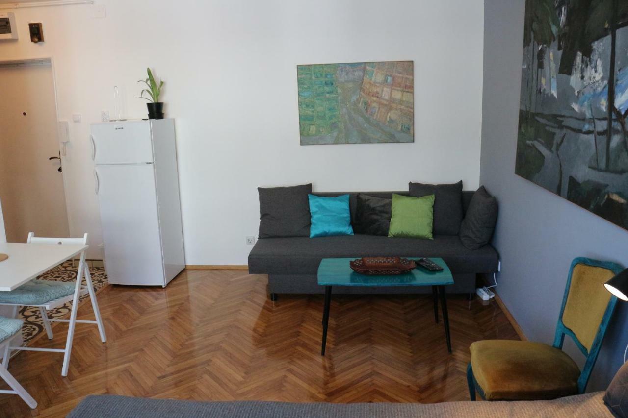 Atelier 22 Apartamento Belgrado Exterior foto