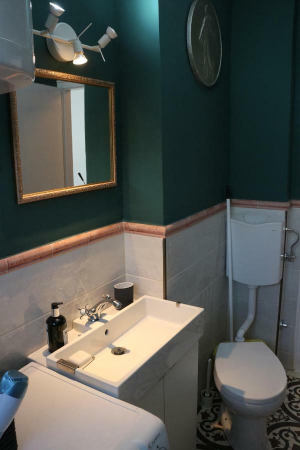 Atelier 22 Apartamento Belgrado Exterior foto