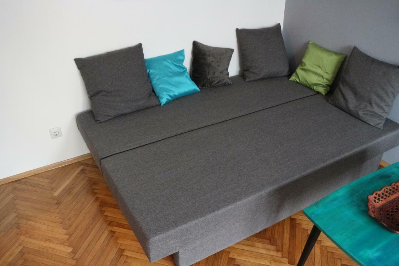 Atelier 22 Apartamento Belgrado Exterior foto